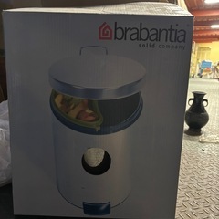 新品⭐️ゴミ箱　ブランド ブラバンシア(Brabantia)の画像
