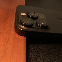 【極美品】Apple iPhone16Pro 512GB ブラックチタニウムの画像