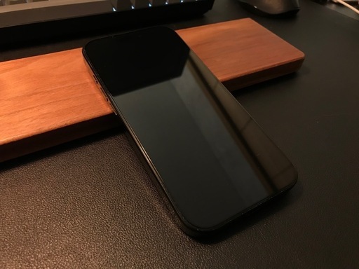 【極美品】Apple iPhone16Pro 512GB ブラックチタニウム