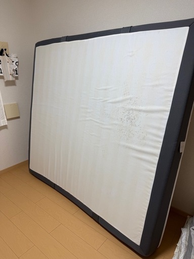 エマスリープ　クイーンサイズ　マットレス　お値下げしました◎