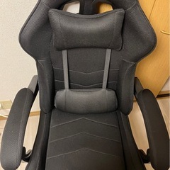 ゲーミングチェアの画像