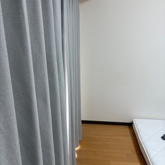 カーテンセットの画像