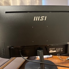 MSI　ゲーミングモニター(湾曲型)の画像