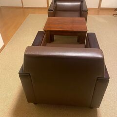 一人掛け用応接セット　ソファ2台・テーブル1台・灰皿セット付の画像