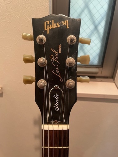 2011年製Gibson Les Paul Studio【中古】+純正ギグバック