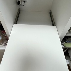 食器棚の画像
