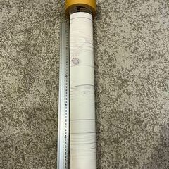 【引き取りに来られる方限定】DIYリフォームシール 接着剤いらずの粘着付きかんたん壁紙　ホワイトリアルウッド　白木目の画像