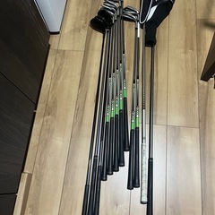 【急募‼️】ツアーステージ　ゴルフクラブセットの画像