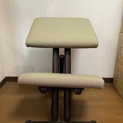 ストッケ バランスチェア 中古品の画像
