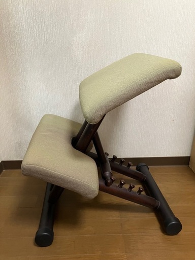 ストッケ バランスチェア 中古品