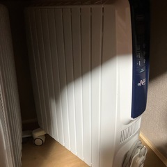 デロンギ　オイルヒーターの画像