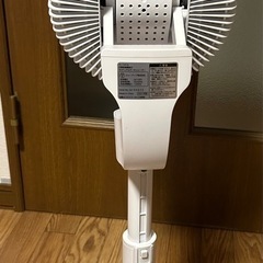 衣類乾燥機機能付きサーキュレーターの画像