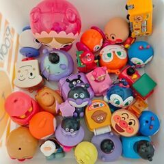 美品！アンパンマンガチャガチャ28個セットの画像