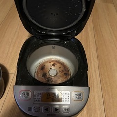 炊飯器の画像