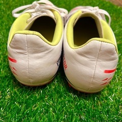 adidasスパイクsize24.5の画像