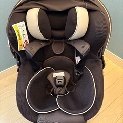 AILEBEBE エールべべ クルット5i グランス ISOFIX
の画像
