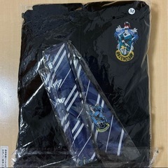 【新品】ローブとネクタイの2点セット 制服 Mサイズの画像