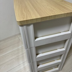 4段チェストの画像