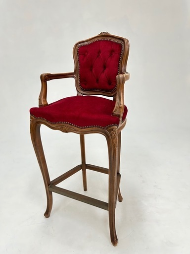 アンティーク調 子供用
猫脚チェアロココ調 彫刻 鋲 椅子