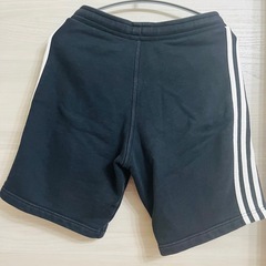 adidas ブラック ショートパンツ 3本ライン　アディダス　ハーフパンツの画像