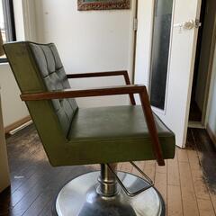美容椅子（昇降しません）問い合わせが何件かあり、為一時的に中止します。の画像