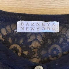 BARNEYS NEW YORK レースカーディガンの画像