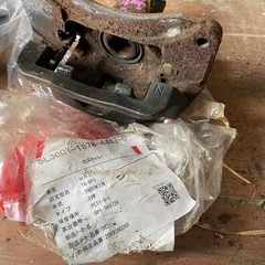 スバル レガシィBP BL純正リアキャリパー
の画像