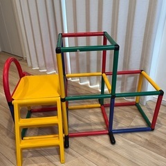 ジャングルジム　滑り台　室内遊具の画像