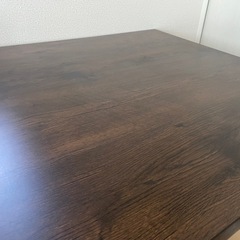 ダイニングテーブル正方形の画像