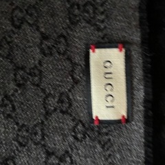 GUCCIマフラーの画像