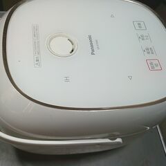 綺麗で、殆ど使用していません「パナソニック製炊飯器」の画像