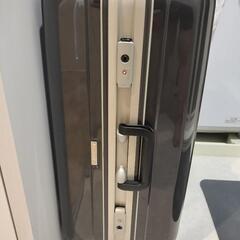 スーツケース　大型の画像