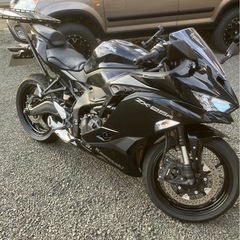 ZX25R  2022年式　2196km 自賠責令和10年6月の画像