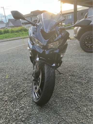 ZX25R  2022年式　2196km 自賠責令和10年6月