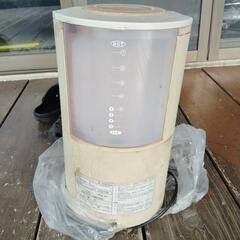 アムウェイコーヒーメーカーの画像