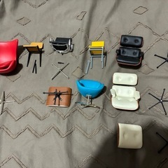 デザイナーズ家具のミニチュア複数セットの画像