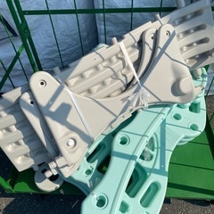 ⚠️受け渡しが決まりましたので、取引不可になります⚠️無料で差し上げます 滑り台 すべり台ブランコ 遊具 すべりだい スライダー 室内 室外 大型遊具 スウィング キッズ キッズパーク 子供 バスケットゴールの画像