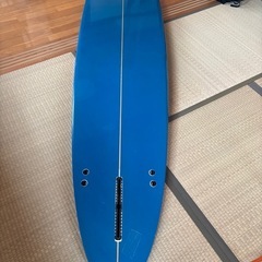 ロングボード　サーフボードの画像