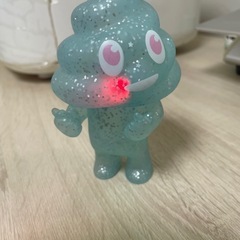 光る　ウンチマン　うんちマン　うんちくん　ソフビ　フィギュア　指ハート　の画像