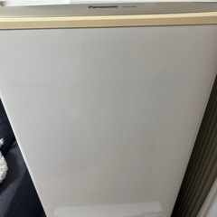 Panasonic 冷蔵庫 NR-B174W-W（2012年製） 5,000円の画像