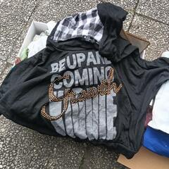 急募☆130センチダンボール一箱分夏物多めの画像