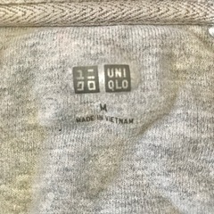 ユニクロ　UNIQLO　スウェットシャツ　M　グレー　シンプル　ユニセックスの画像