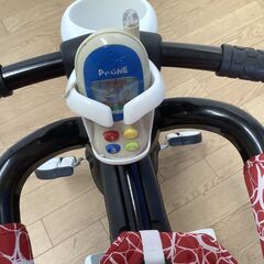 No.136　SmarTrike　スマートトライク　三輪車　赤（豊橋市収集業務課リユース家具）の画像