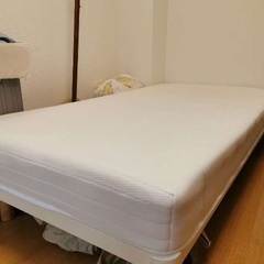 シングルベッド　シンプル　ニトリ　台座&マットレスの画像