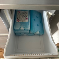 無料で引き取れる方限定‼️2010年製 冷蔵庫 400L【ジャンク】の画像
