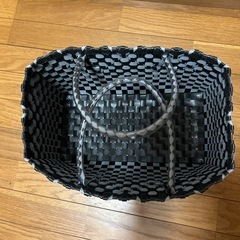 カゴバックの画像