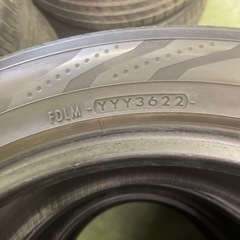 無料タイヤ　215/55R17【3622】の画像