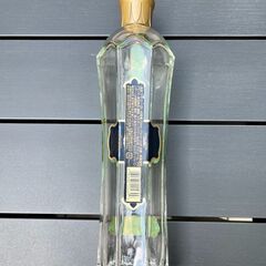 【飾り】インテリアや花瓶など｜St Germain空き瓶（重厚感あり）の画像