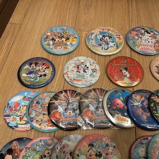 Disney　缶バッジ