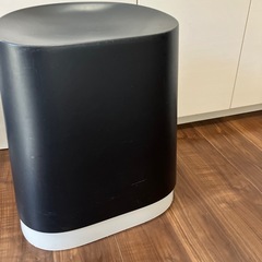 無印良品　スタッキングスツール　白黒　二脚の画像